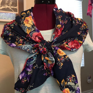 EASY NO TIE SELF CLOSING FASHION SCARF